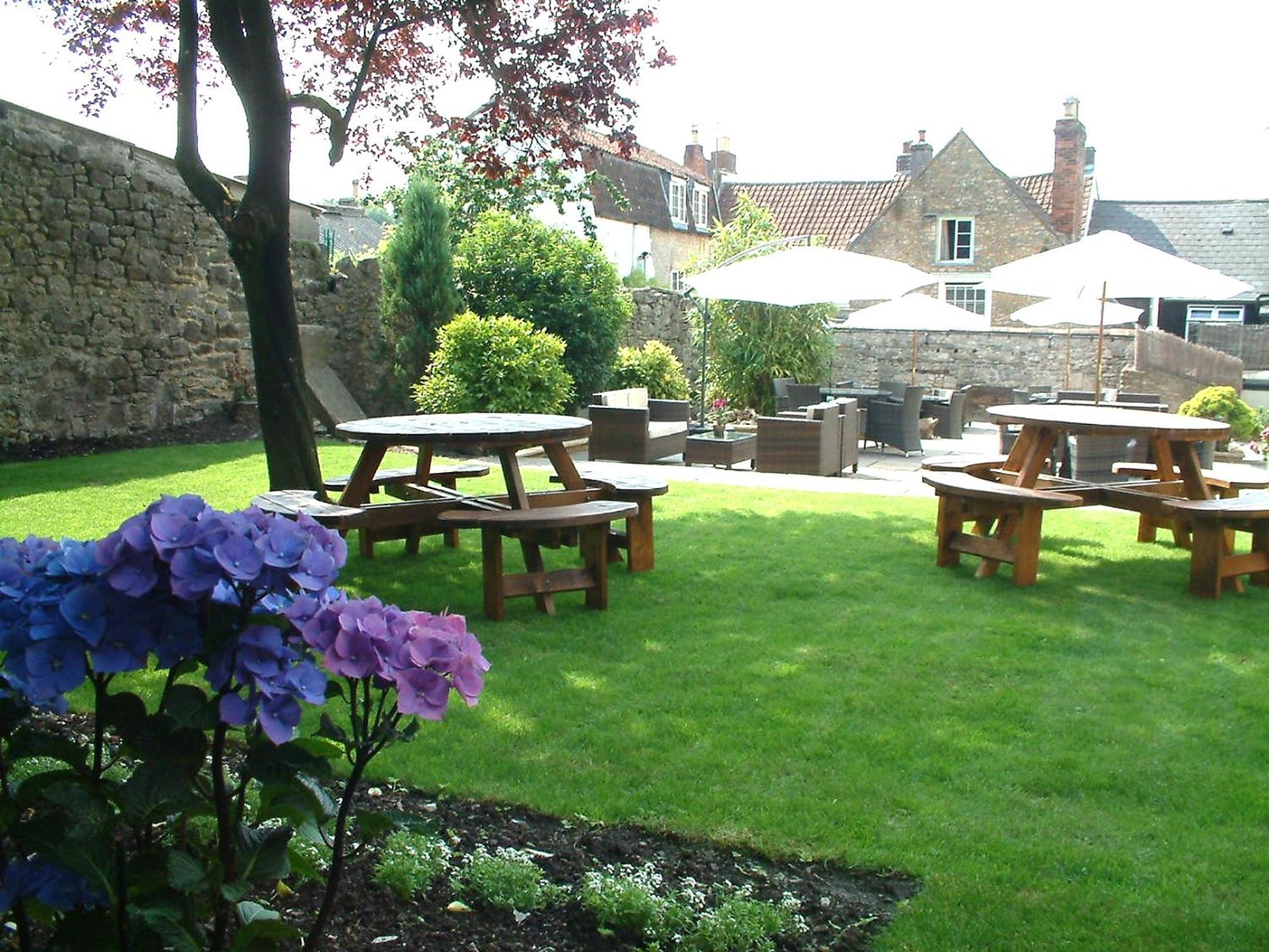 מלון The George At Nunney מראה חיצוני תמונה